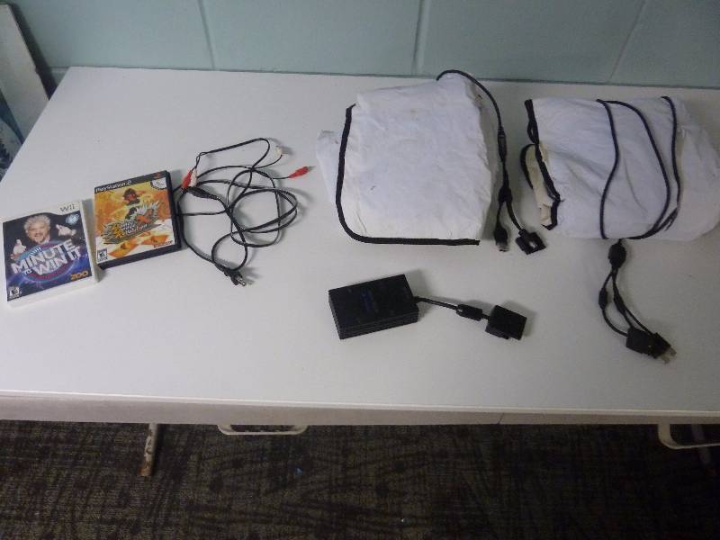 lot 90 image: PlaystationWii Lot