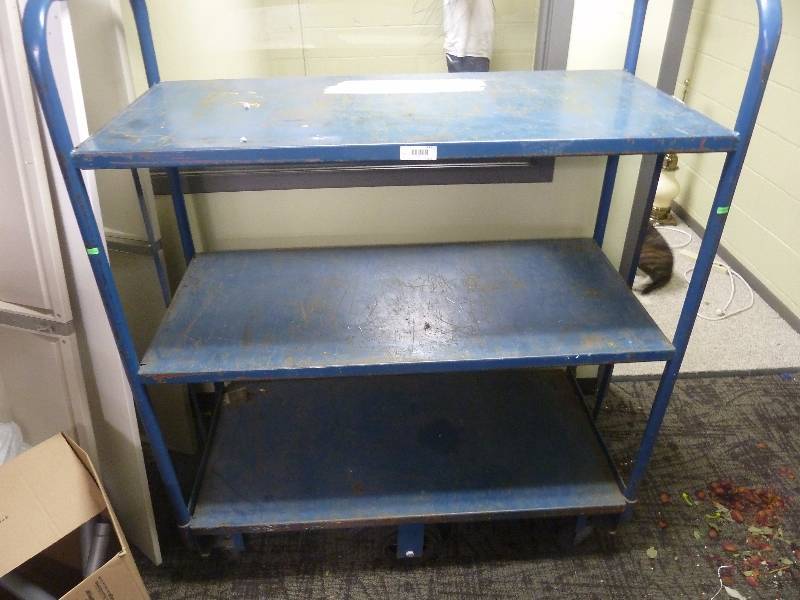 lot 147 image: Heavy Duty Rolling Cart