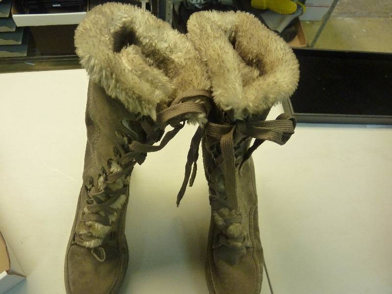 Womens Boots