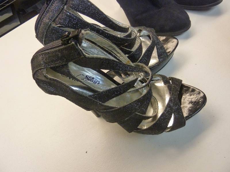 Womens Shoes
