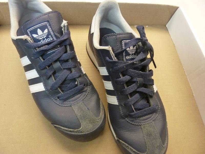 Adidas Tennis Shoes