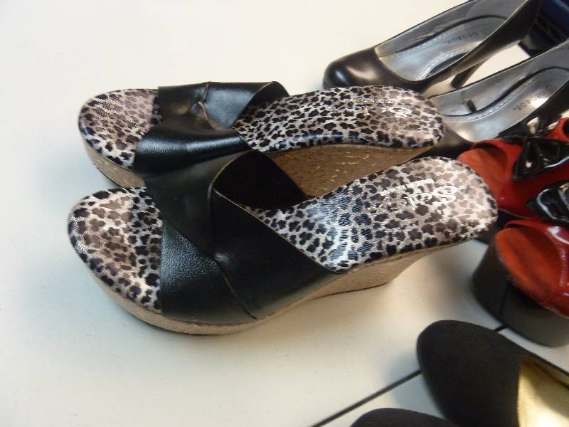 Womens Shoes