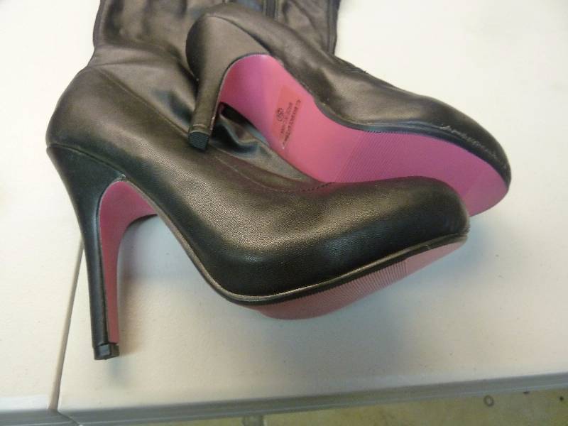 Womens Shoes