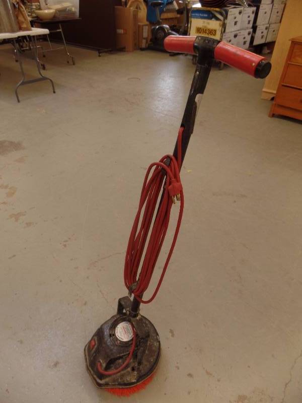 Orbiter Floor Vac