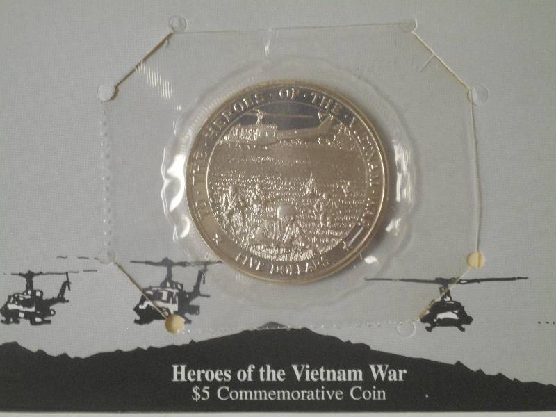 1995 $5 Marshall Islands Heroes Of...