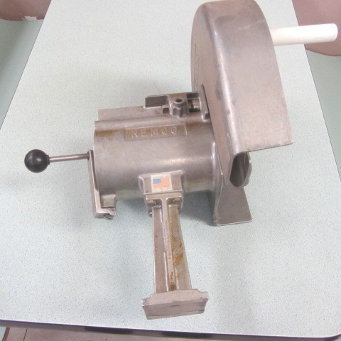lot 45 image: Lettuce Slicer