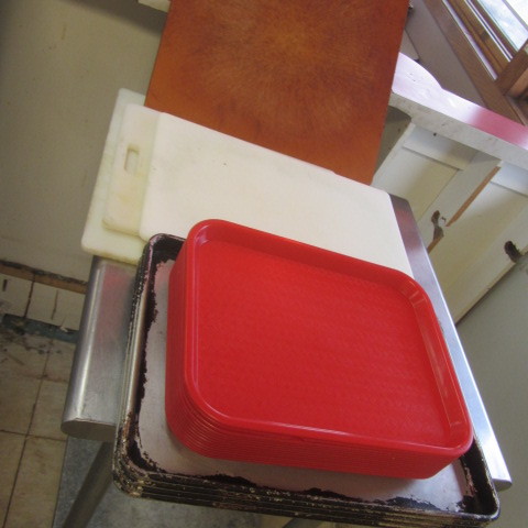lot 63 image: Pizza & Cutting Boards, Trays, Pans