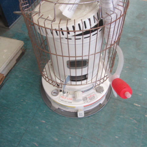 lot 68 image: Kerosene Heater