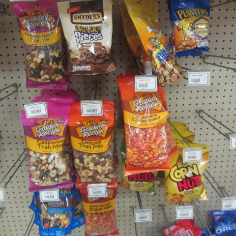 lot 86 image: Trail & Snack Mix