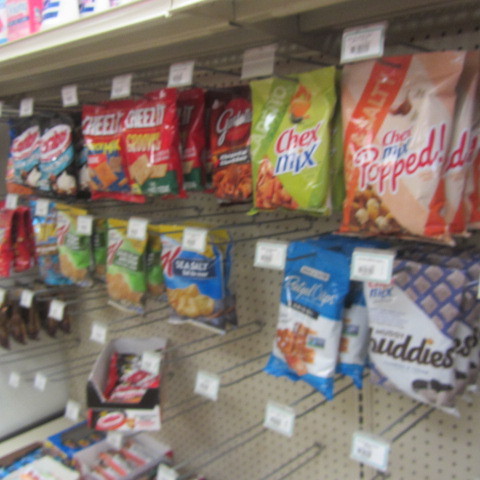 lot 87 image: Salty Snacks