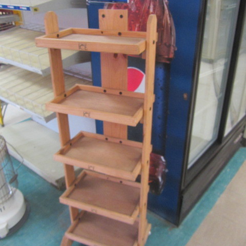lot 100 image: Wooden Roller Rack