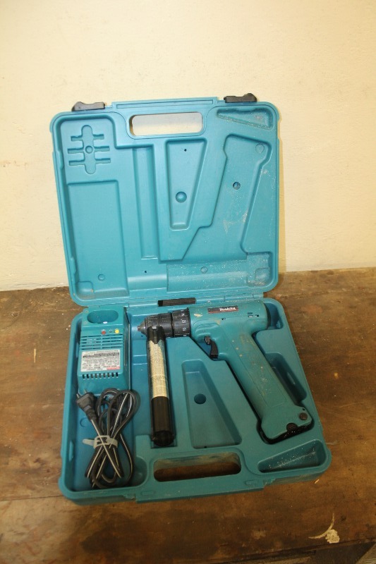 Makita Cordless Drill and Angle Drill