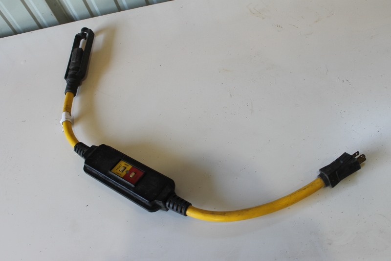 lot 99 image: Inline GFCI Plug by Leviton