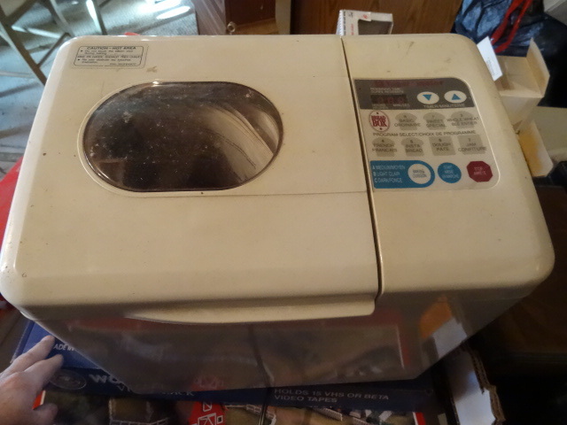 lot 45 image: Toast Master Bread Maker