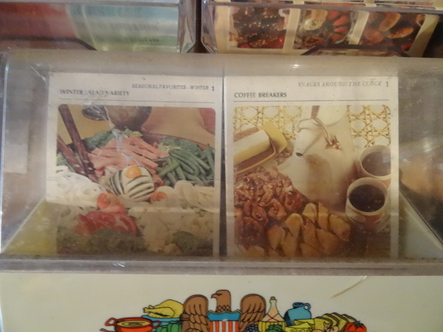 lot 48 image: Meal Planner Index Box with Recipes