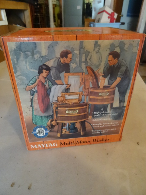 lot 107 image: ERTL Maytag Multi Motor Washer