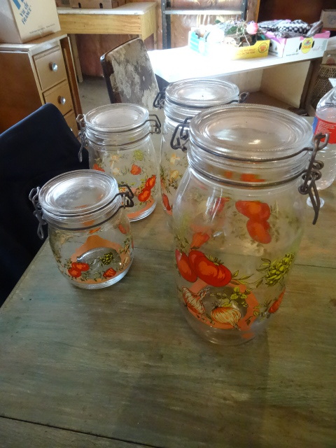 lot 150 image: 4 Piece Glass Canisters