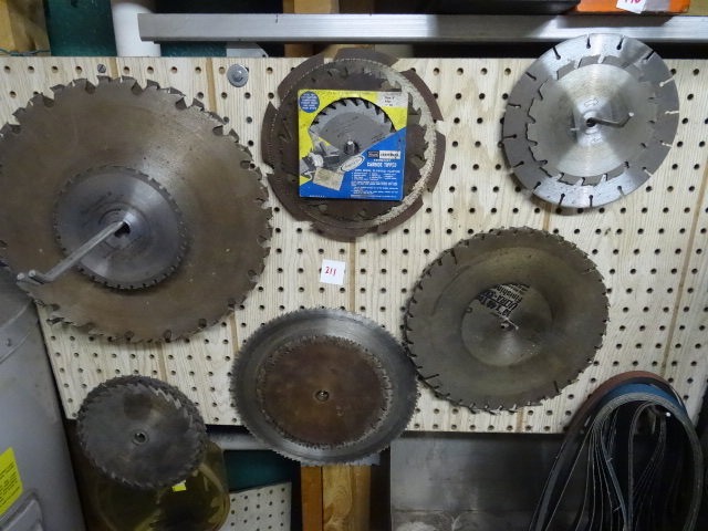 lot 211 image: Misc Saw Blades Various Sizes  Qty 26