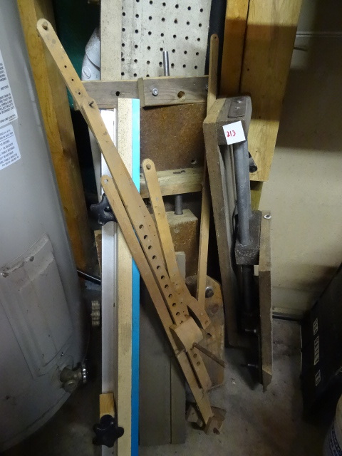 lot 213 image: Misc Woodworking Jigs