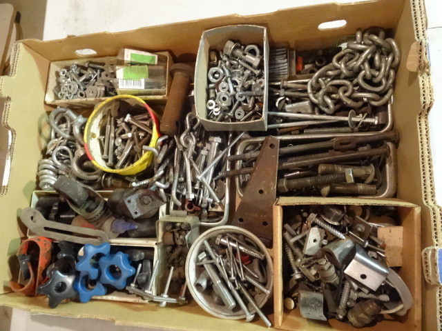 lot 231 image: Misc Hardware