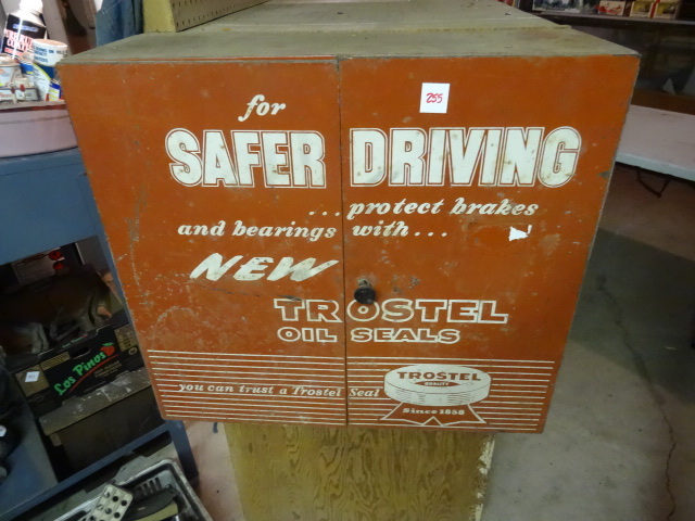 lot 255 image: Vintage Trestle Parts Cabinet
