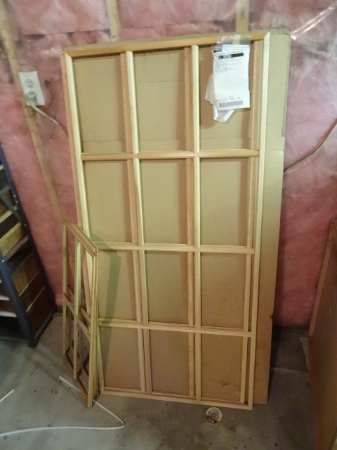 lot 271 image: 2 Window Grates