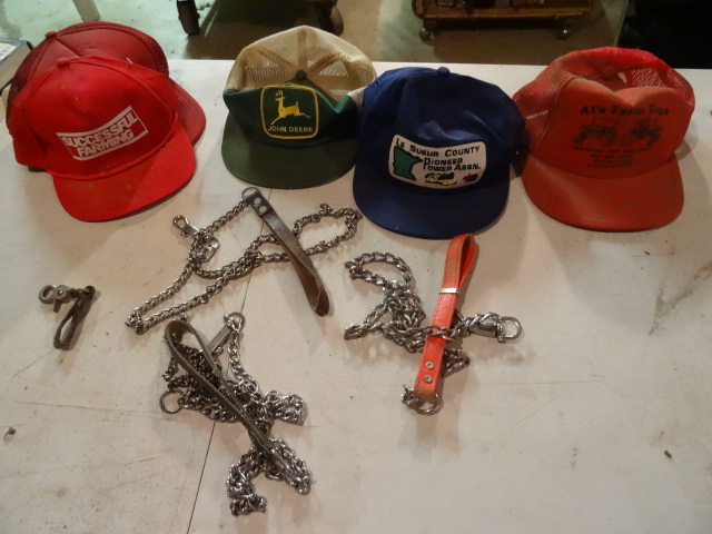 lot 288 image: Hats - Baseball Caps, John Deere,