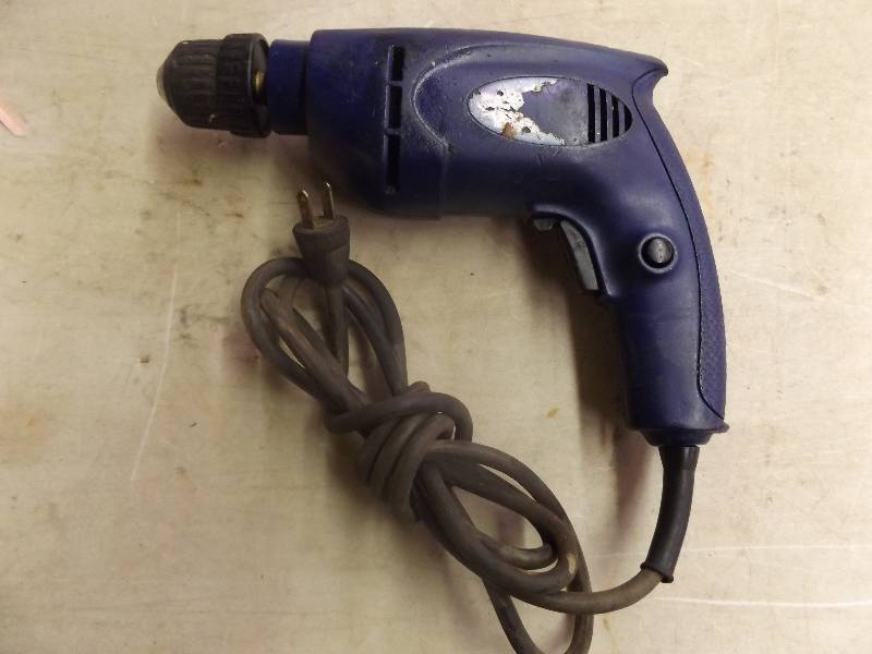 ELECTRIC DRILLDRIVER
