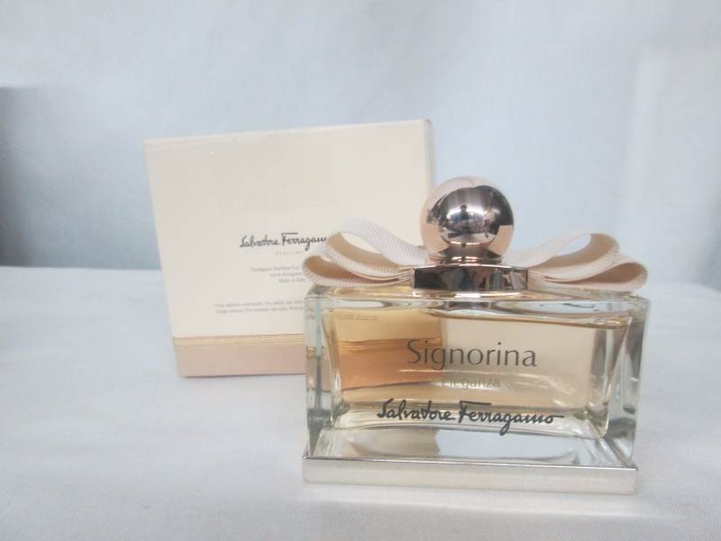 lot 54 image: Signorina Eleganza for Womens Perfume Spray 3.4 oz.