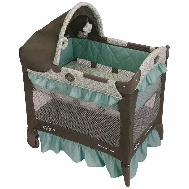 lot 21 image: Graco Winslet TravelLite Portable CribPlay Yard with Bassinet