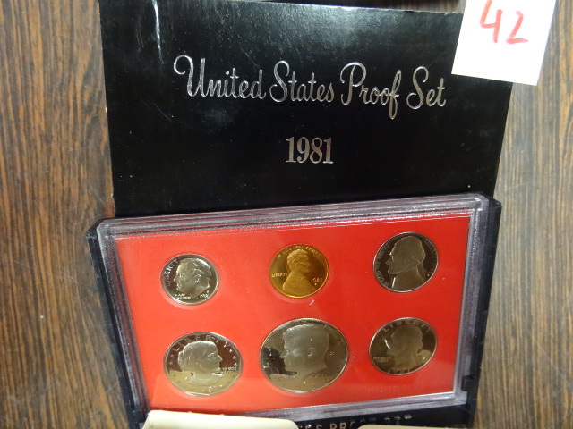 lot 42 image: 1981 United Stated Proof Set
