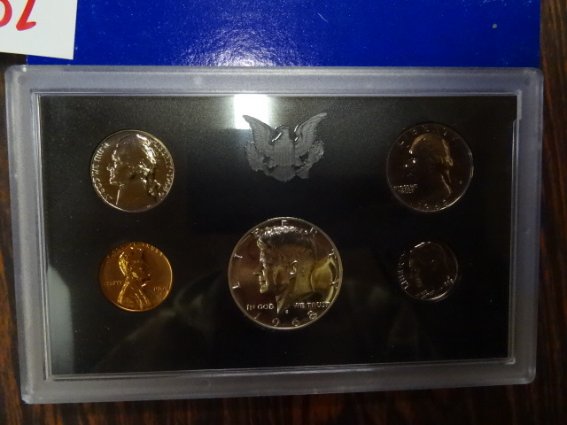lot 52 image: 1968 United States Proof Set