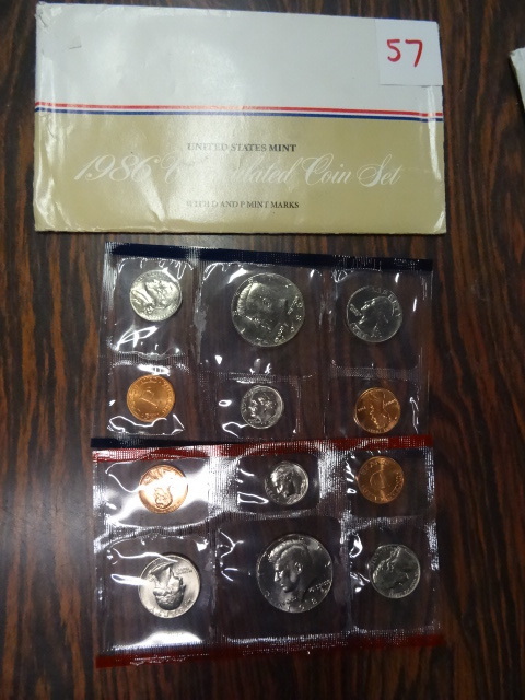 lot 57 image: United States Mint 1986 Uncirculated