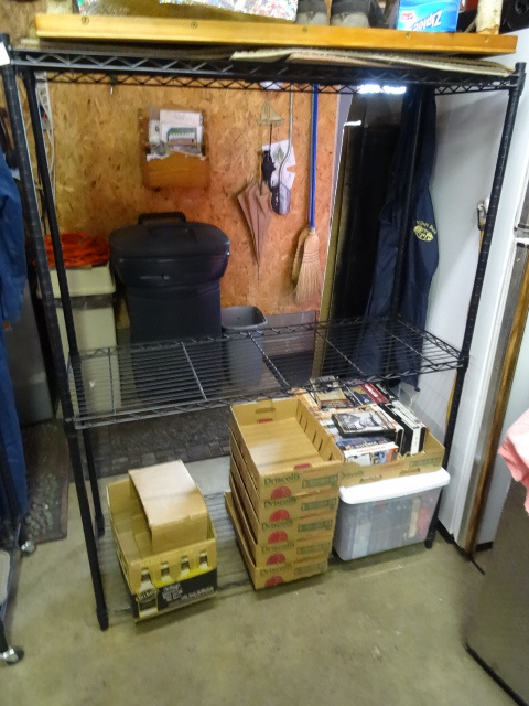 lot 63 image: Wire Shelf Shelving Unit No Contents