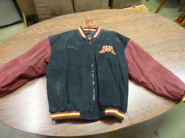 lot 68 image: U of M Jacket XL