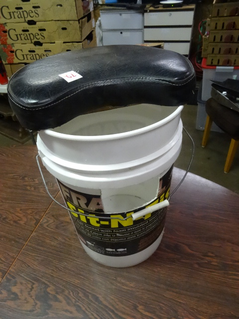 lot 82 image: Ice Fishing Bucket with Seat