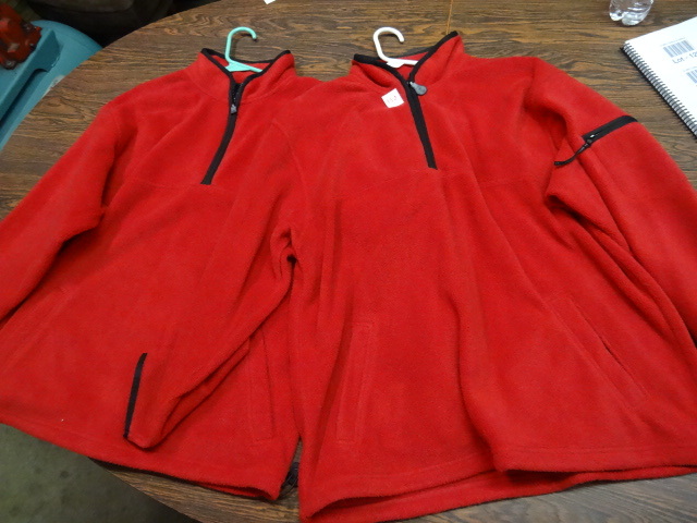 lot 130 image: 2 Large Pull Over Sweat Shirts