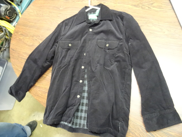 lot 133 image: Ozark Trial Medium Size Flannel Shirts