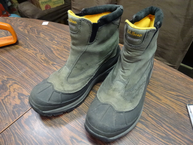 lot 140 image: LL Bean Size 10 Boots