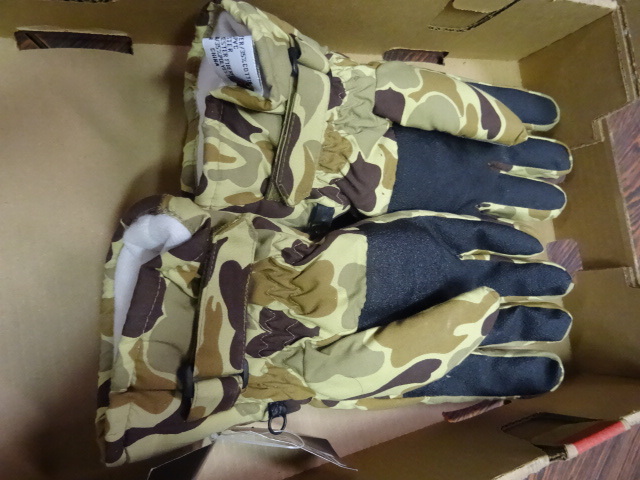 lot 150 image: Lectra Water Proof Gloves New