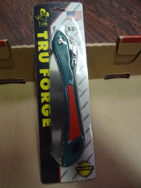 lot 152 image: Tru Forge Folding Saw New