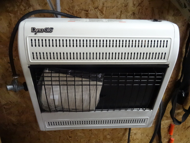 lot 173 image: Dyna Glo Propane Heater Ventless