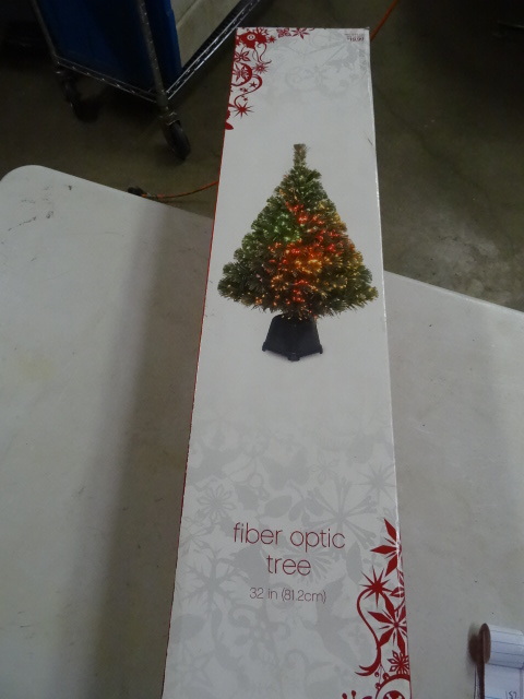 lot 175 image: 32 Fiber Optic Tree New
