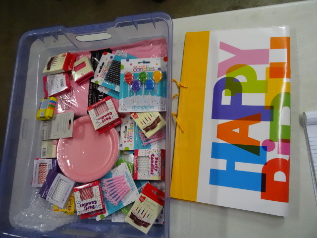 lot 183 image: Misc Birthday Candles and Dcor