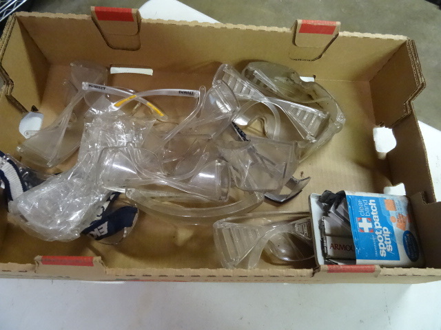 lot 209 image: Misc Safety Glasses