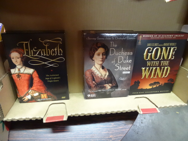 lot 220 image: DVD Movie Sets