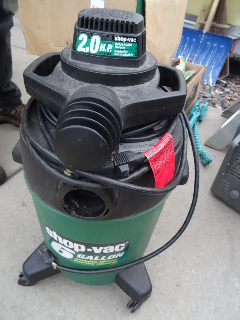 lot 329 image: 6 Gal. Shop Vac. 20 Hp.