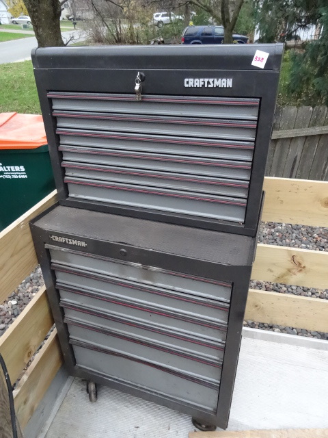 lot 338 image: Craftsman Tool Cabinet Upper and Lower.