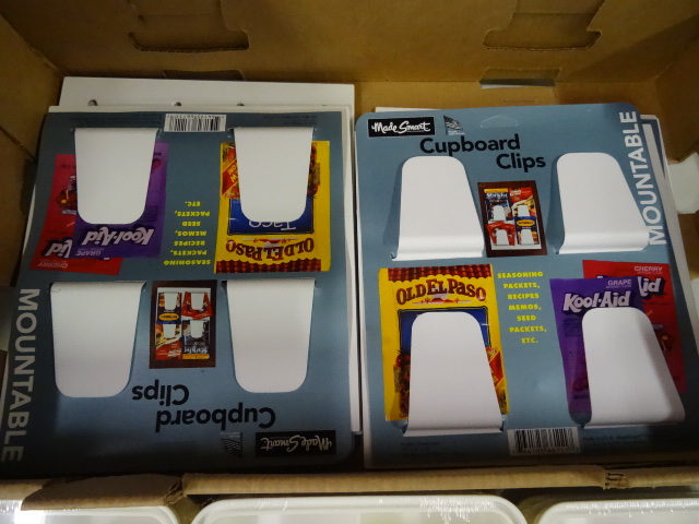 lot 283 image: 6 Condiment Caddies, 6 Cupboard Clips,