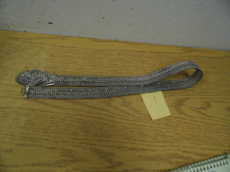 lot 1 image: Metal Belt